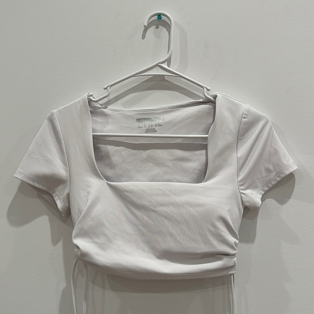 White Athletic Crop Top